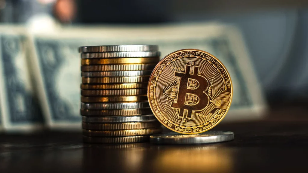 Bitcoin tăng vượt 63.000 USD: Xu hướng mới trong thị trường tiền điện tử